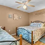 Ocean Unit 1805 Condo