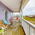 Plum Cute By Meyer Vacation Rentals