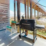 Shipwrecked By Meyer Vacation Rentals