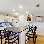 Blue Fish One By Meyer Vacation Rentals