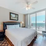Lighthouse Unit 402