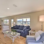 Gulf Shores Rental With Large Porch - Walk To Beach