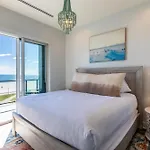 Luxury 4 Bedroom Gulf View Condo With Modern Appliances! Right Next To The Hangout!