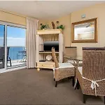 Royal Palms Unit 906