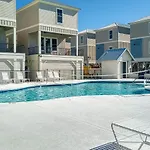 West Side Cottage #P