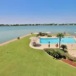Compass Point 205