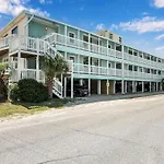 Renovated Condo With Beach Access And 5 Min From Hangout