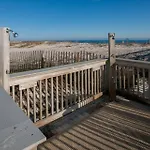 Island Tower 2103