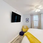 Royal Palms 303