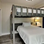 Crystal Shores #1302