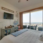 Beachfront Gulf Shores Family Escape Pool Access