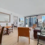 Island Sunrise Unit 561