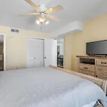 Edgewater 31