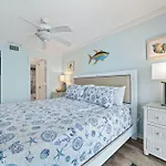 Ocean House II 2205