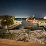 Bay Dreamin - Gulf Shores,Al