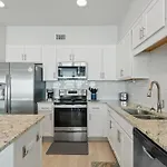 Sea Glass 405 By Vacation Homes Collection