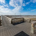 Island Winds West 470 Condo