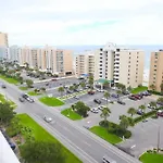 10Th Floor Crystal Tower 2 Bedroom Condo With 2 Outdoor Pools, Lazy River, Heated Indoor Pool, And Direct Beach Access