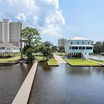 Gulf Village 315