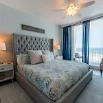 2 Bedroom Lighthouse Condo On The Beach With 2 Outdoor Pools And Heated Indoor Pool