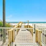 Tropical Winds 402