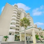 Tropical Winds 402