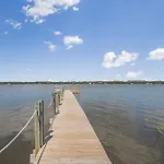 Sail House West By Vacation Homes Collection
