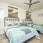 Breezyville Southwest Sea 12Br