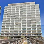 Royal Palms 606