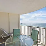 Royal Palms 704