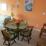 Romar Beach 306