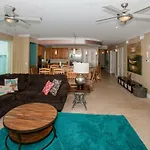 Mustique 801 Condo