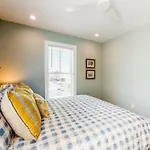 West Side Cottage #Mm