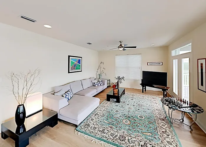 Bulldog Beach House