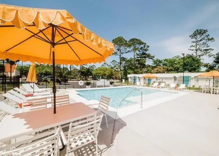 Gulf Shores Getaway Steps Away From The Pool!