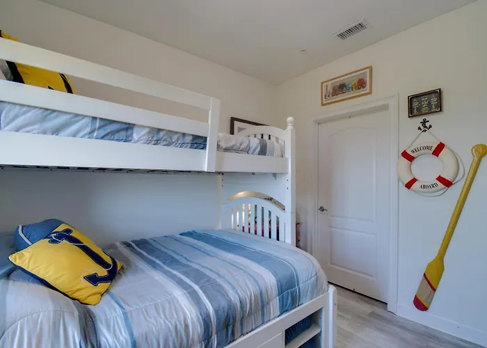 Beachfront Gulf Shores Family Escape Pool Access