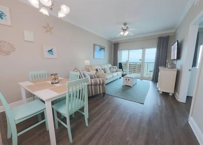10Th Floor Crystal Tower 2 Bedroom Condo With 2 Outdoor Pools, Lazy River, Heated Indoor Pool, And Direct Beach Access