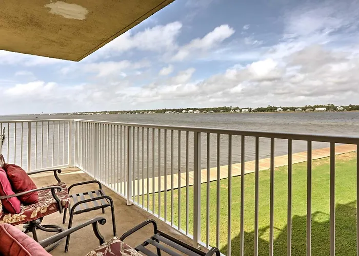 Waterfront Gulf Shores Condo With Patio, Pier And Pool