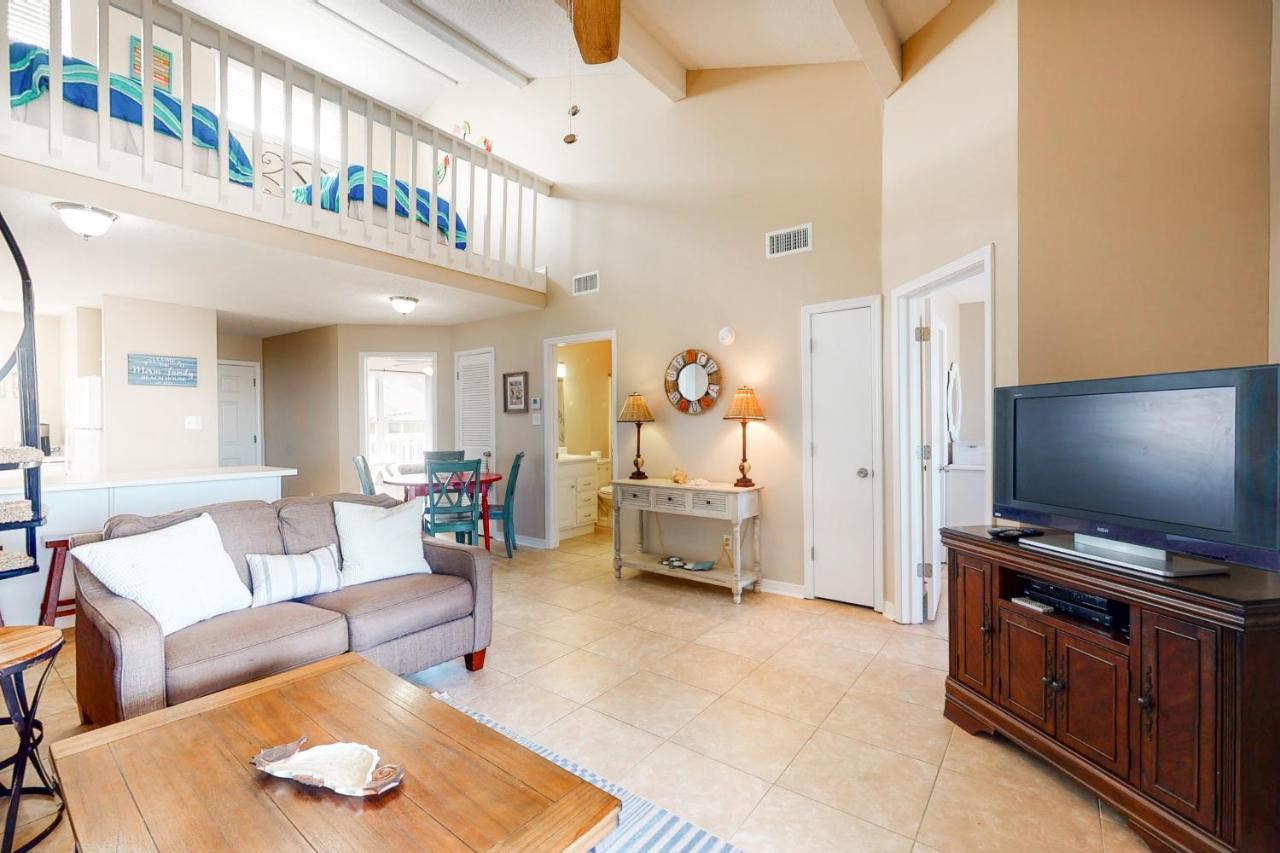 Lagoon Landing #302 Apartment *