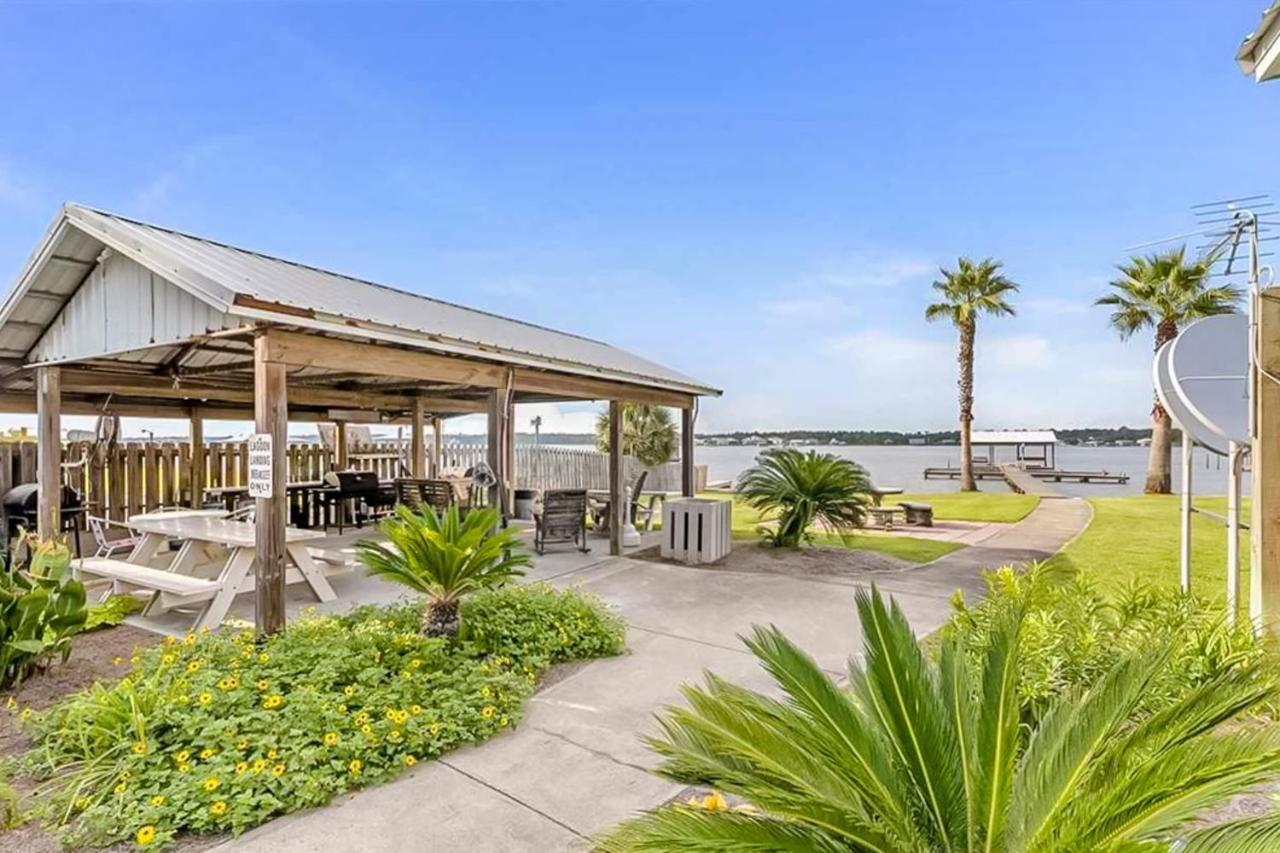 Lagoon Landing #302 *
