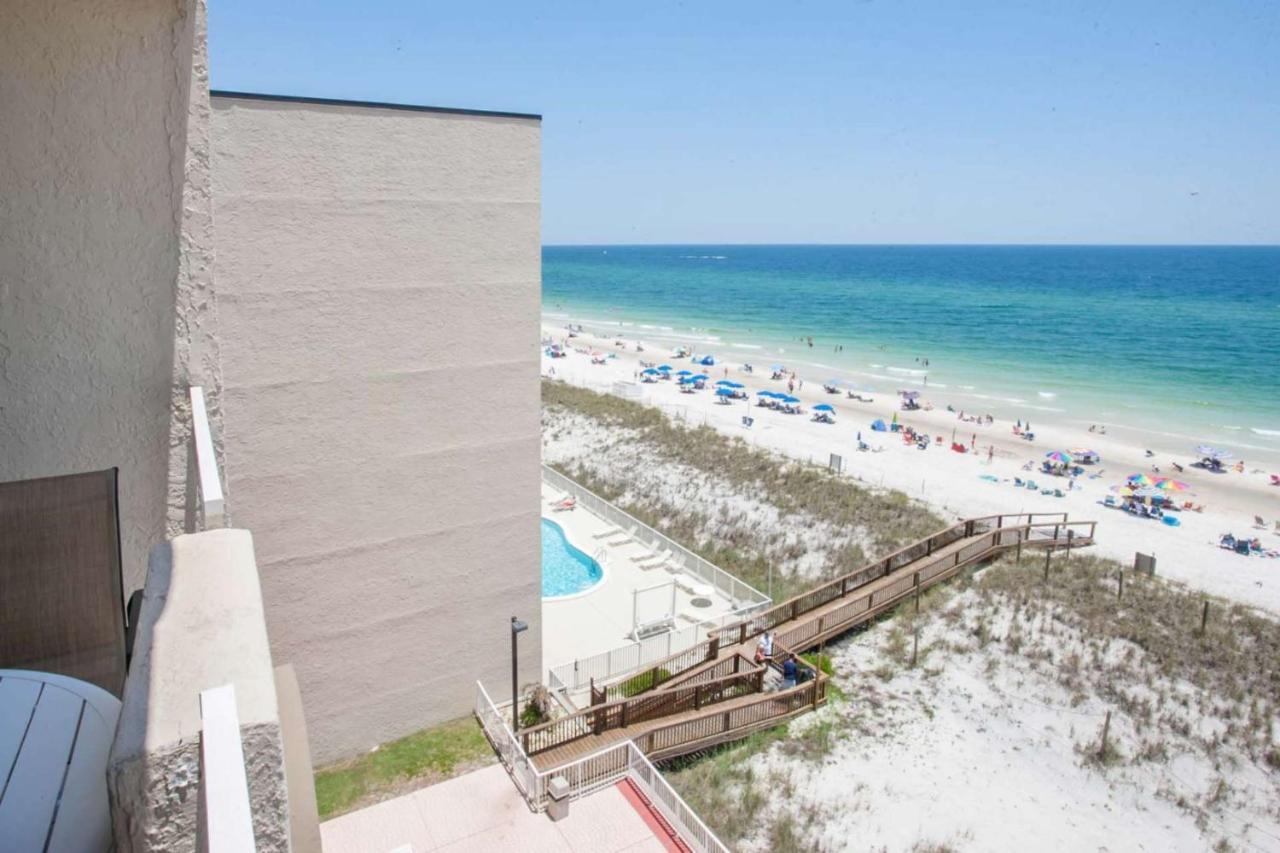 Tropical Winds 402 Holiday home