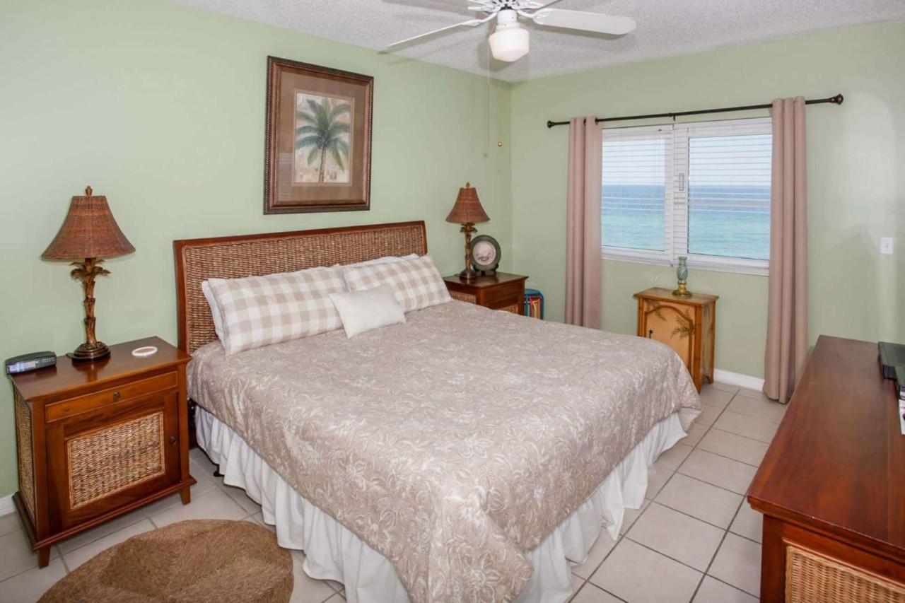 Tropical Winds 402 Holiday home *