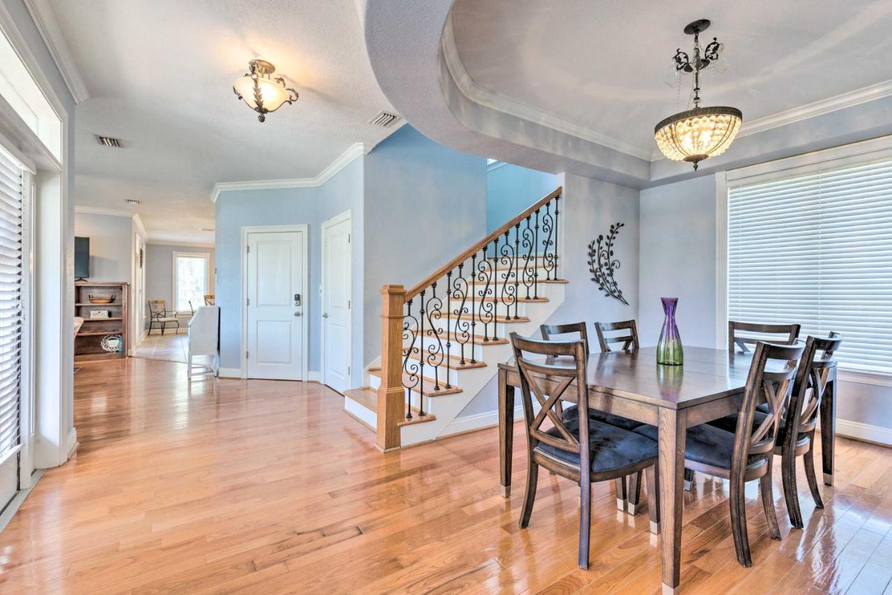 Spacious Private Pool And Deck! Holiday home Gulf Shores