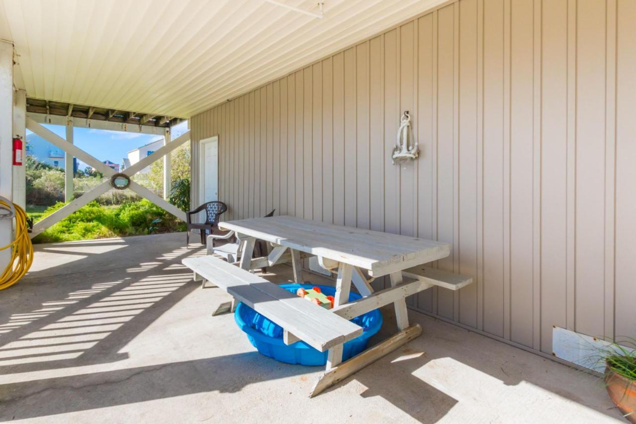 Seaside Near The Beach! Private House, Sleeps 9 Apartment *