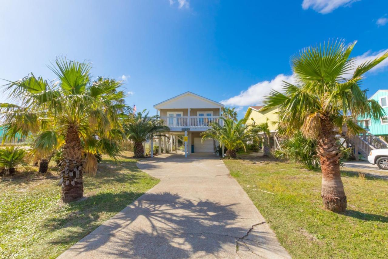 Seaside Near The Beach! Private House, Sleeps 9