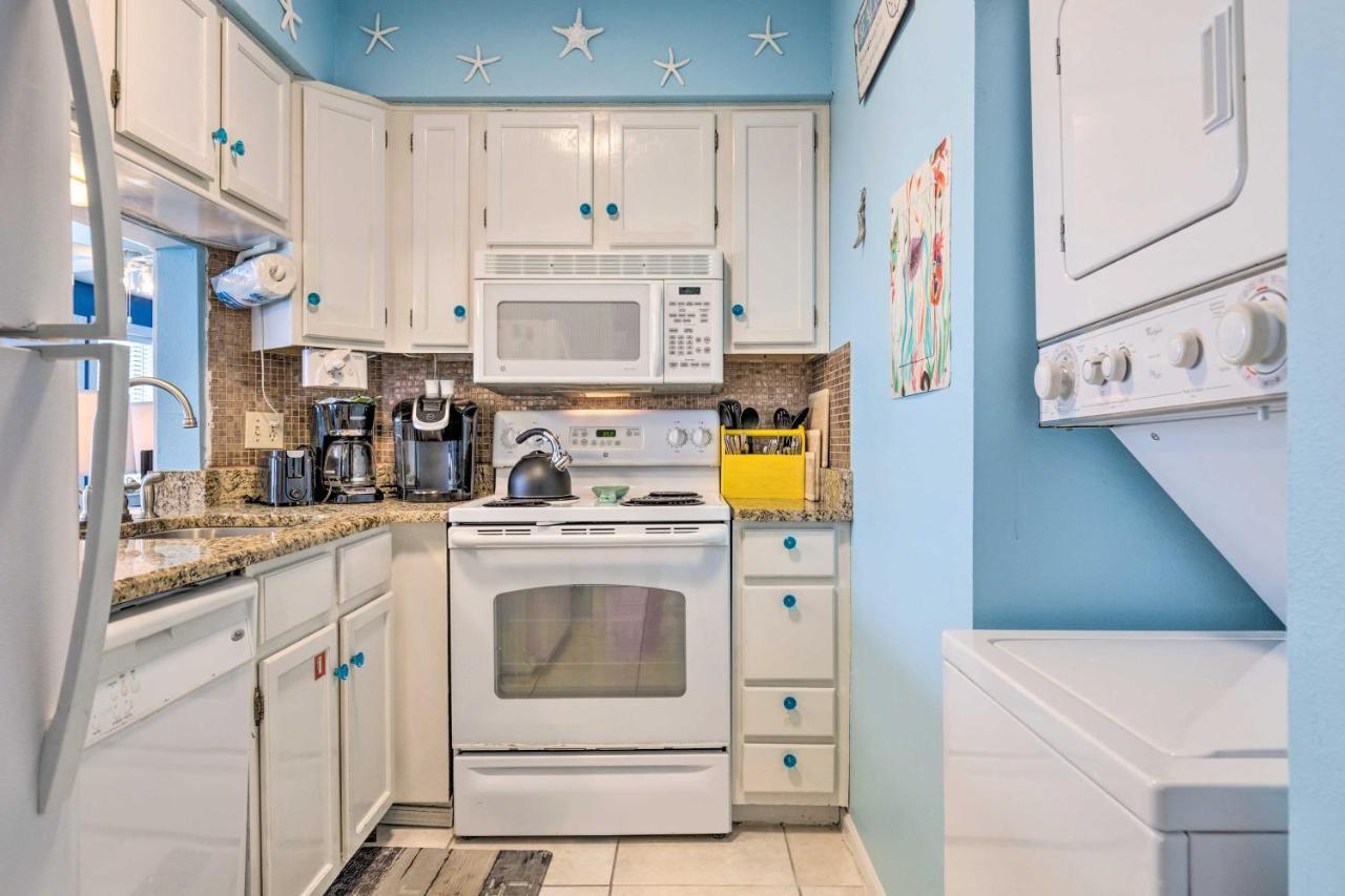 Vivid Escape In - Walk To The Beach! Apartment Gulf Shores