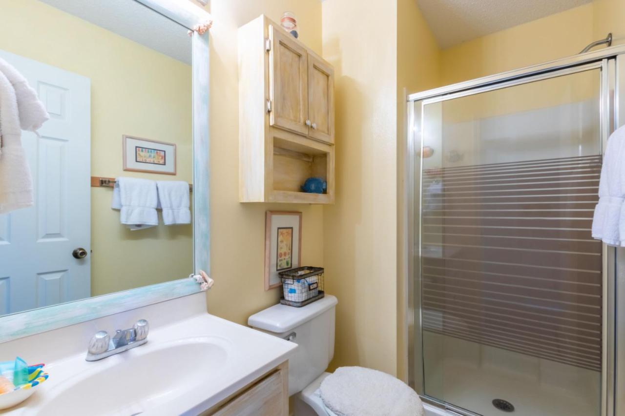Seaside Near The Beach! Private House, Sleeps 9 *