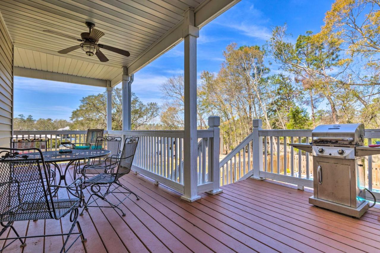 Spacious Private Pool And Deck! Holiday home *