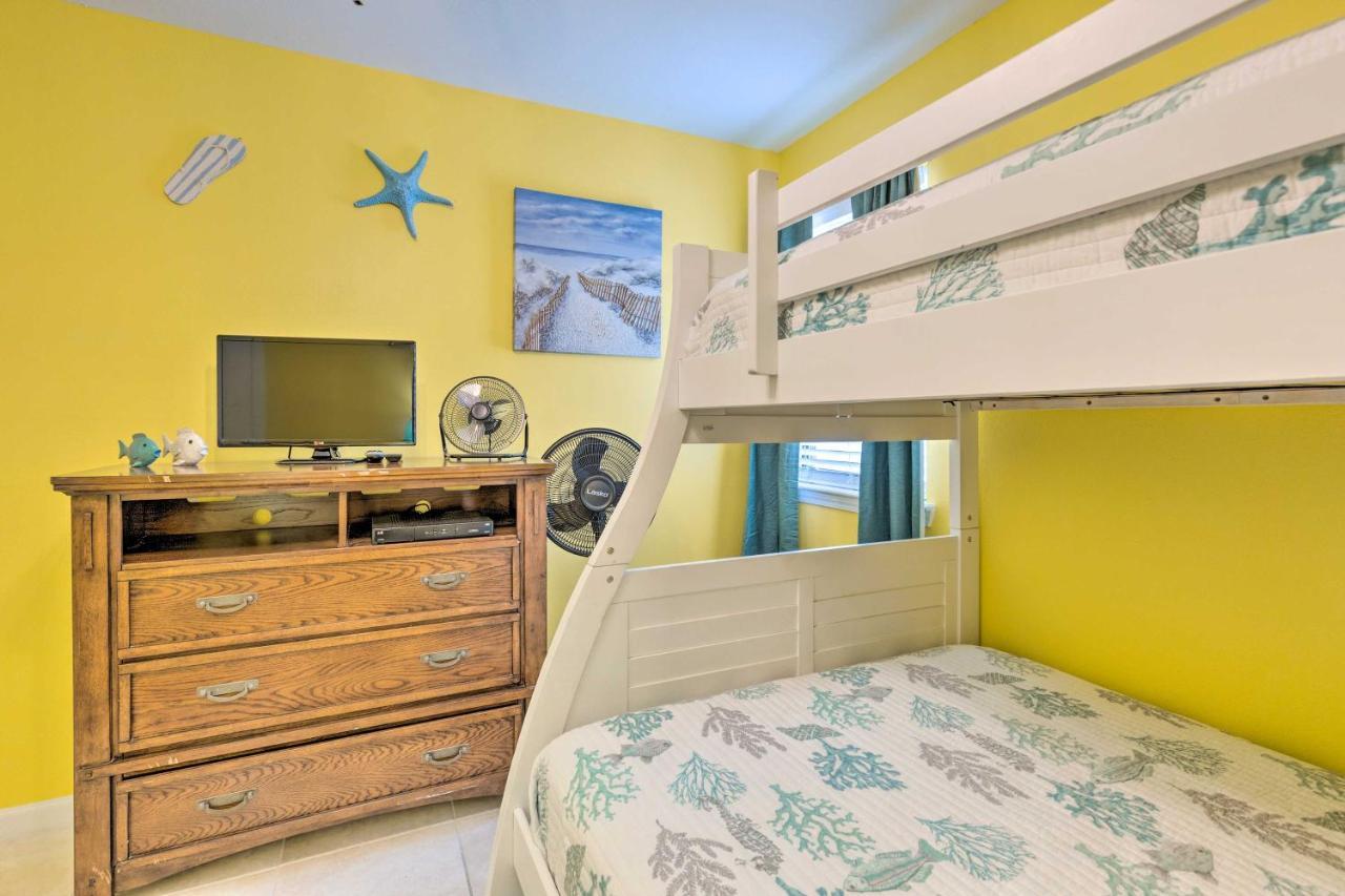 Apartment Vivid Escape In - Walk To The Beach!