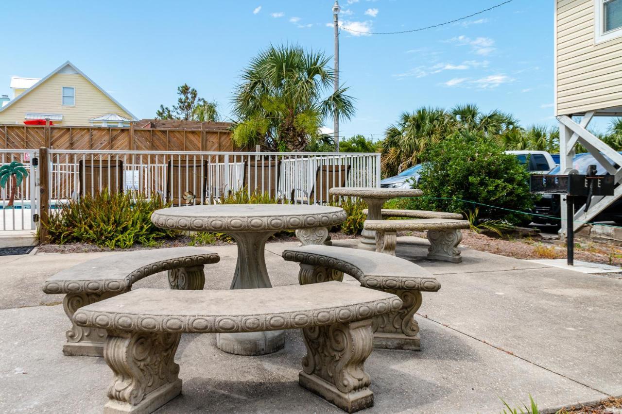 The Village At West * Gulf Shores